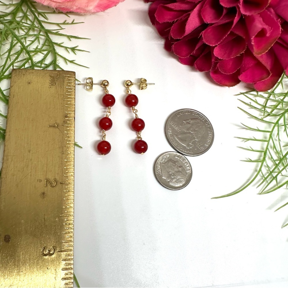 NEW⚜️Red Jade Gemstone Beaded Dangly Earrings - Picture 4 of 4